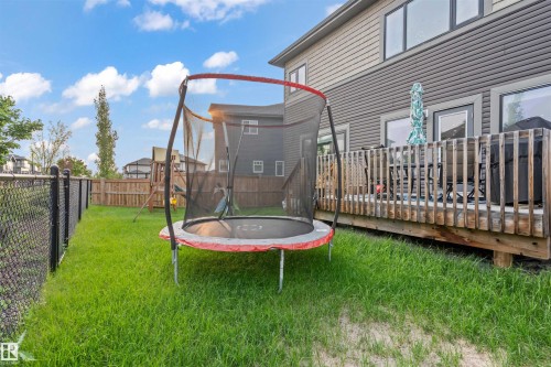 1960 Adamson Terrace Sw, Edmonton, AB - Outdoor