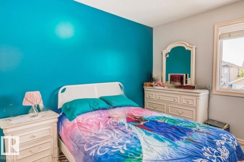 2112 Glenridding Way Southwest, Edmonton, AB - Indoor Photo Showing Bedroom
