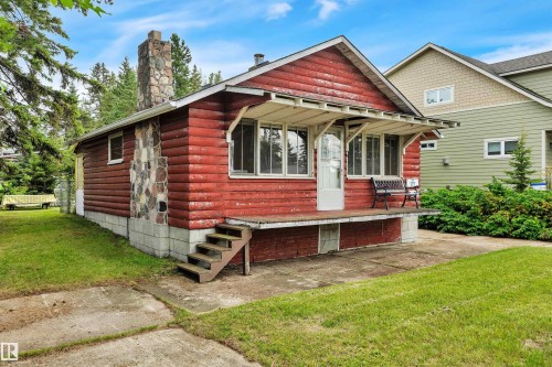 810 1 Ave, Rural Wetaskiwin County, AB 