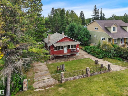 810 1 Ave, Rural Wetaskiwin County, AB 