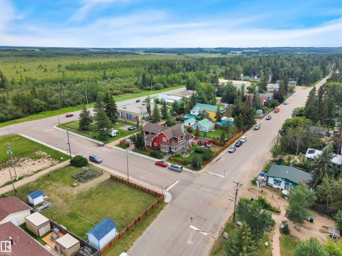 810 1 Ave, Rural Wetaskiwin County, AB 