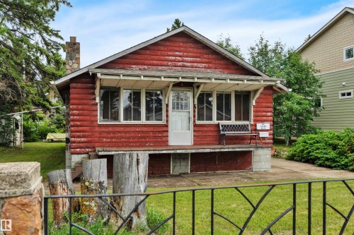 810 1 Ave, Rural Wetaskiwin County, AB 