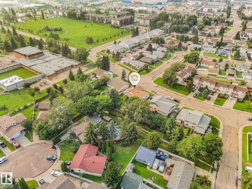 Aerial view of a residential neighborhood with a variety of housing styles - 4135 134 Avenue Nw, Edmonton, AB - Outdoor With View