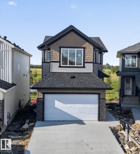 182 ELLIOTT Wynd   Fort Saskatchewan, AB T8L 1V1