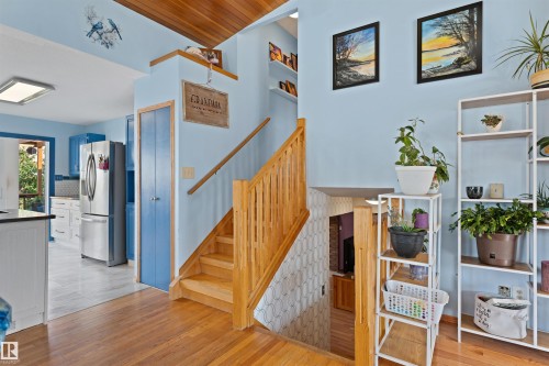 16724 88 St Nw, Edmonton, AB - Indoor Photo Showing Other Room