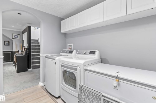 12 Dunluce Road Nw, Edmonton, AB - Indoor Photo Showing Laundry Room