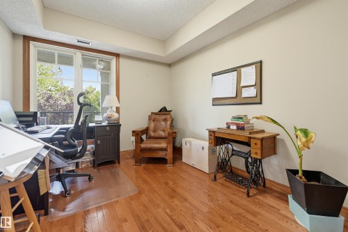 #301 9819 96A St Nw, Edmonton, AB - Indoor Photo Showing Office