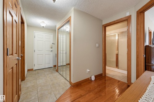 #301 9819 96A St Nw, Edmonton, AB - Indoor Photo Showing Other Room