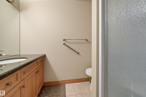 #301 9819 96A St Nw, Edmonton, AB - Indoor Photo Showing Bathroom