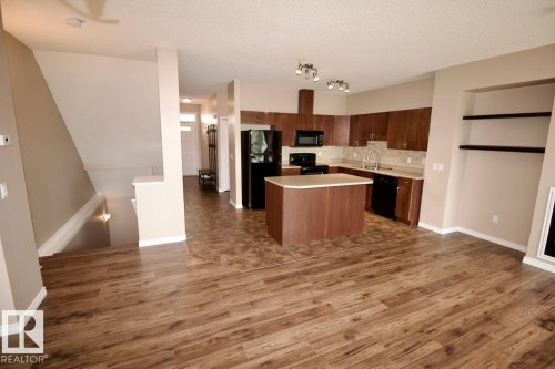 #38 3010 33 AV NW NW , Edmonton, AB T6T 0C3 4