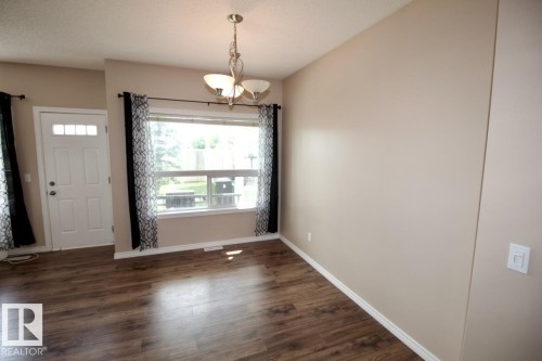 #38 3010 33 AV NW NW , Edmonton, AB T6T 0C3 5