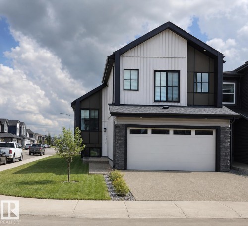 8903 Mayday Way Sw, Edmonton, AB - Outdoor
