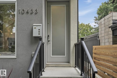 10433 140 Street Nw, Edmonton, AB - Outdoor With Exterior