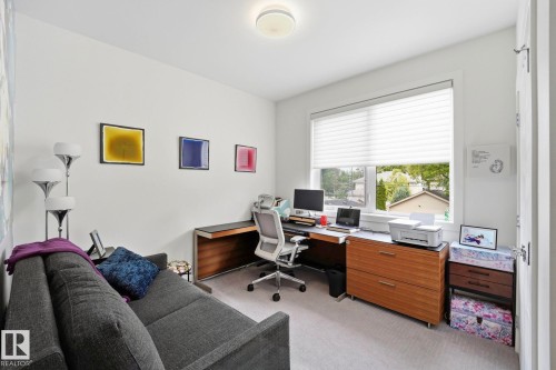 10433 140 Street Nw, Edmonton, AB - Indoor Photo Showing Office