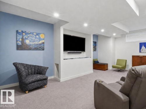 10433 140 Street Nw, Edmonton, AB - Indoor Photo Showing Other Room
