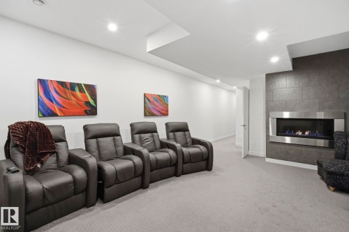 10433 140 Street Nw, Edmonton, AB - Indoor With Fireplace