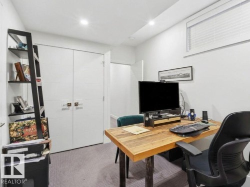 10433 140 Street Nw, Edmonton, AB - Indoor Photo Showing Office