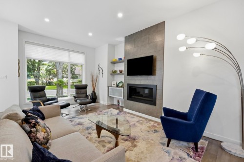 10433 140 Street Nw, Edmonton, AB - Indoor Photo Showing Living Room With Fireplace