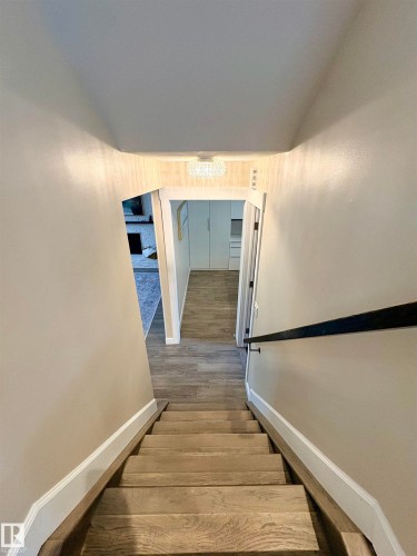 17019 108 Street Nw, Edmonton, AB - Indoor Photo Showing Other Room