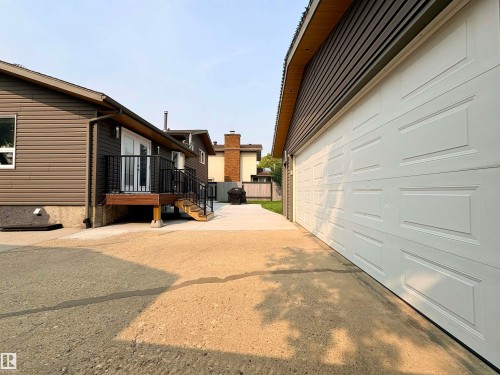 17019 108 Street Nw, Edmonton, AB - Outdoor With Exterior