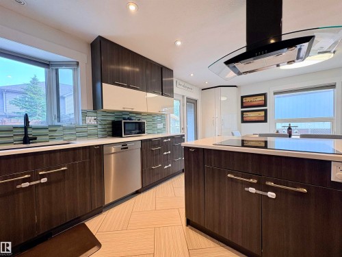 17019 108 Street Nw, Edmonton, AB - Indoor Photo Showing Kitchen With Upgraded Kitchen
