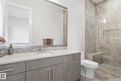 3652 Westcliff Way Sw, Edmonton, AB - Indoor Photo Showing Bathroom