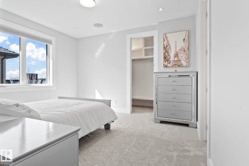 3652 Westcliff Way Sw, Edmonton, AB - Indoor Photo Showing Bedroom