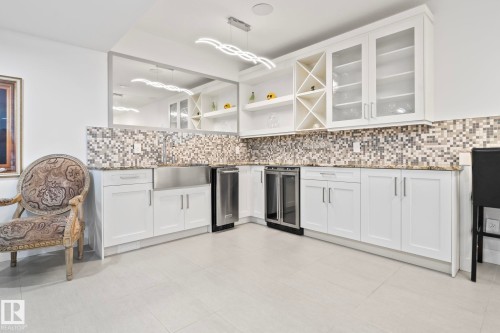 3652 Westcliff Way Sw, Edmonton, AB - Indoor