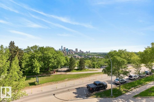 #405 10545 Saskatchewan Dr Nw, Edmonton, AB 