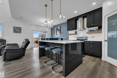 5228 169 Ave Nw Nw, Edmonton, AB - Indoor Photo Showing Kitchen
