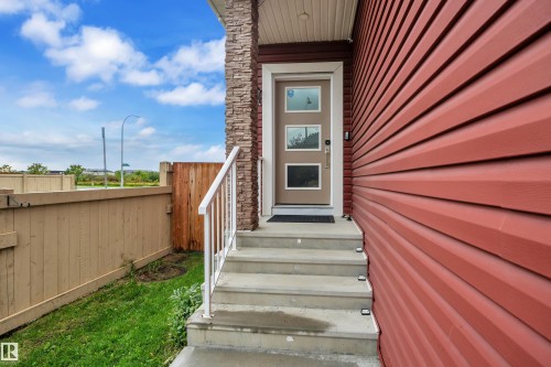5228 169 Ave Nw Nw, Edmonton, AB - Outdoor
