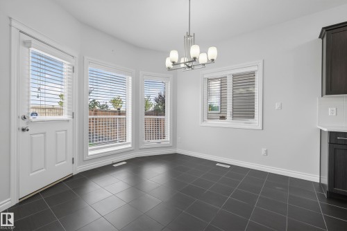 15852 10 Avenue Sw, Edmonton, AB - Indoor Photo Showing Other Room
