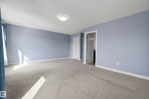 15852 10 Avenue Sw, Edmonton, AB - Indoor Photo Showing Other Room