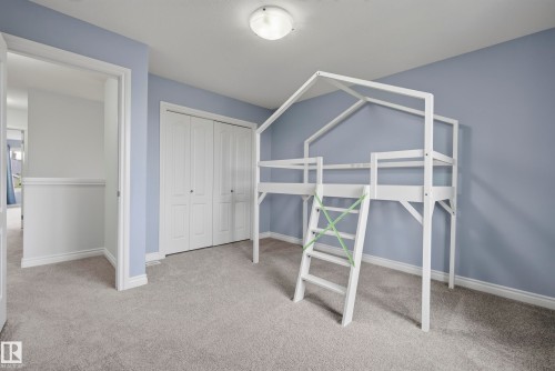 15852 10 Avenue Sw, Edmonton, AB - Indoor