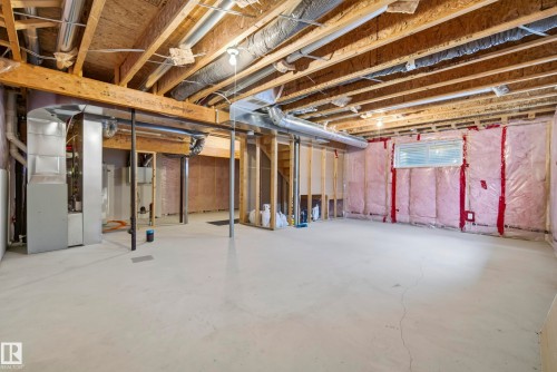 15852 10 Avenue Sw, Edmonton, AB - Indoor Photo Showing Basement