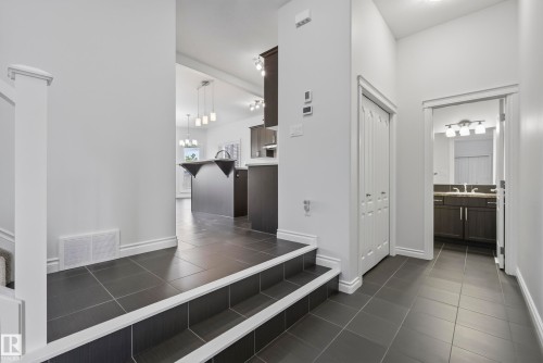15852 10 Avenue Sw, Edmonton, AB - Indoor Photo Showing Other Room