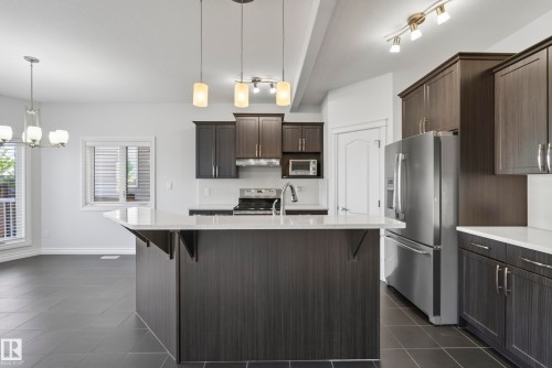 15852 10 Avenue Sw, Edmonton, AB - Indoor Photo Showing Kitchen With Upgraded Kitchen