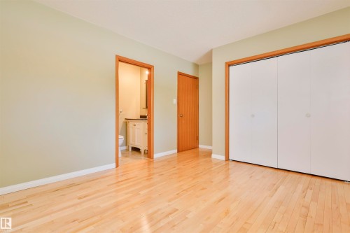 4015 120 Street Nw, Edmonton, AB - Indoor Photo Showing Other Room