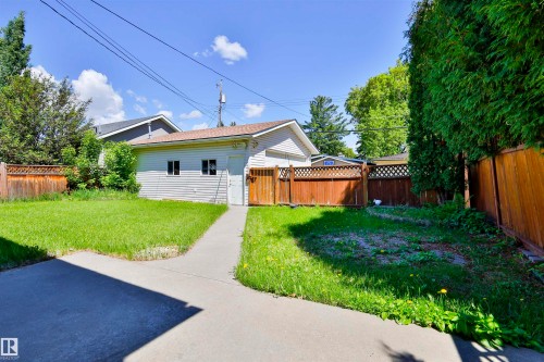 4015 120 Street Nw, Edmonton, AB - Outdoor
