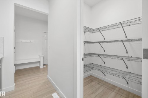 17611 7 Street Ne, Edmonton, AB - Indoor With Storage