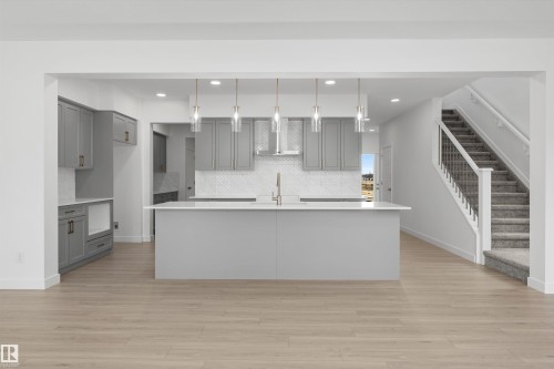 17611 7 Street Ne, Edmonton, AB - Indoor Photo Showing Kitchen