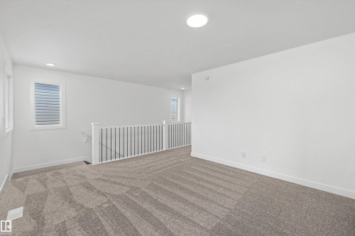 17611 7 Street Ne, Edmonton, AB - Indoor Photo Showing Other Room