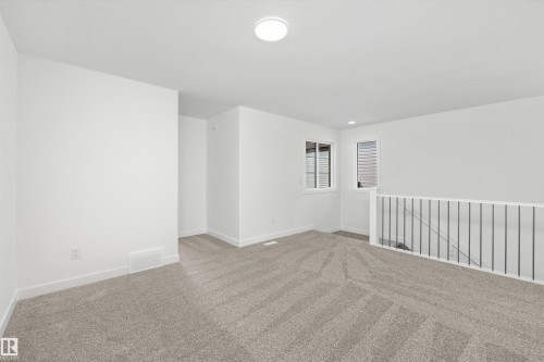 17611 7 Street Ne, Edmonton, AB - Indoor Photo Showing Other Room