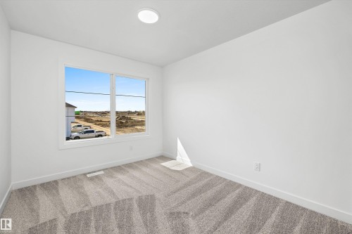 17611 7 Street Ne, Edmonton, AB - Indoor Photo Showing Other Room