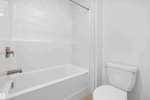 17611 7 Street Ne, Edmonton, AB - Indoor Photo Showing Bathroom