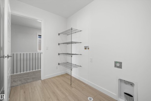 17611 7 Street Ne, Edmonton, AB - Indoor With Storage