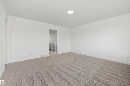 17611 7 Street Ne, Edmonton, AB - Indoor Photo Showing Other Room