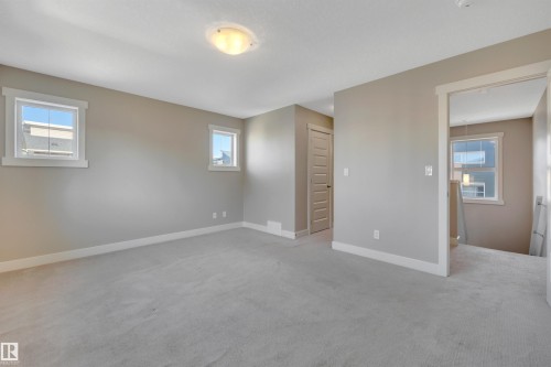 #296 401 Southfork Dr, Leduc, AB - Indoor Photo Showing Other Room