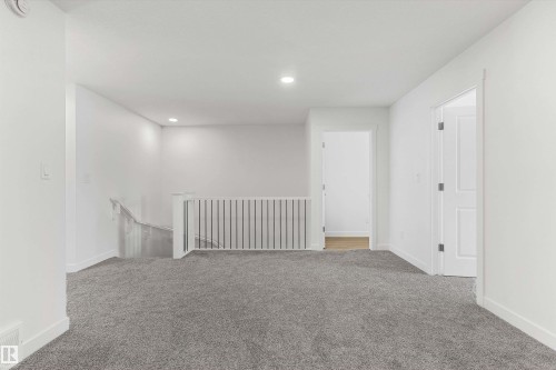 2812 190 Street Nw, Edmonton, AB - Indoor Photo Showing Other Room