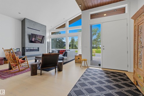 4111 Aspen Drive Nw, Edmonton, AB - Indoor